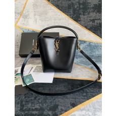 입생로랑 버킷백