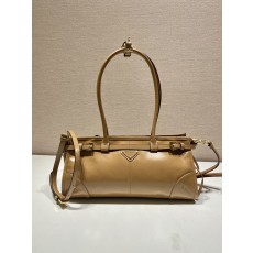 프라다 탑핸들백 1BA426