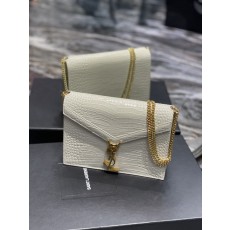 입생로랑 숄더백 카산드라