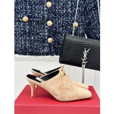 발렌티노 미들힐 블로퍼