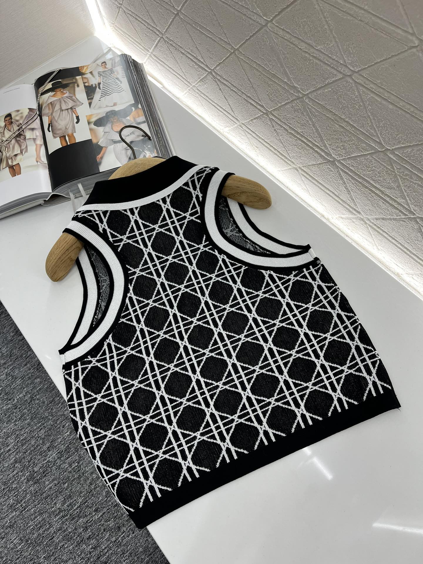 8660040f4bed0a98c91614c5264a0715_1716454805_1725.jpg 8660040f4bed0a98c91614c5264a0715_1716454805_1725.jpg