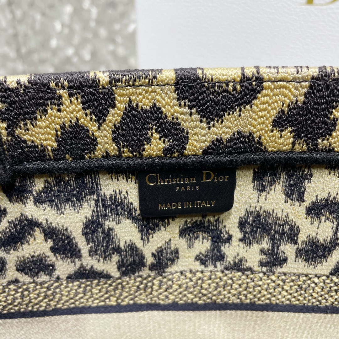 a95c0477e3034f0f90b228a7bae9d114_1716377254_2448.jpg a95c0477e3034f0f90b228a7bae9d114_1716377254_2448_1716377288_1716377391.jpg