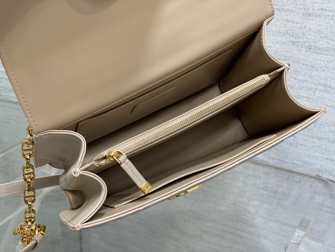 3524359b1989a744559abd57eb3fdd51_1720602706_456.jpg 3524359b1989a744559abd57eb3fdd51_1720602706_456.jpg