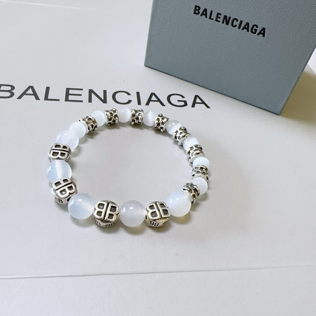 fc856bc0b4637d12d71ecae2740d6ad8_1720774901_981.jpg fc856bc0b4637d12d71ecae2740d6ad8_1720774901_981_1720774922.jpg