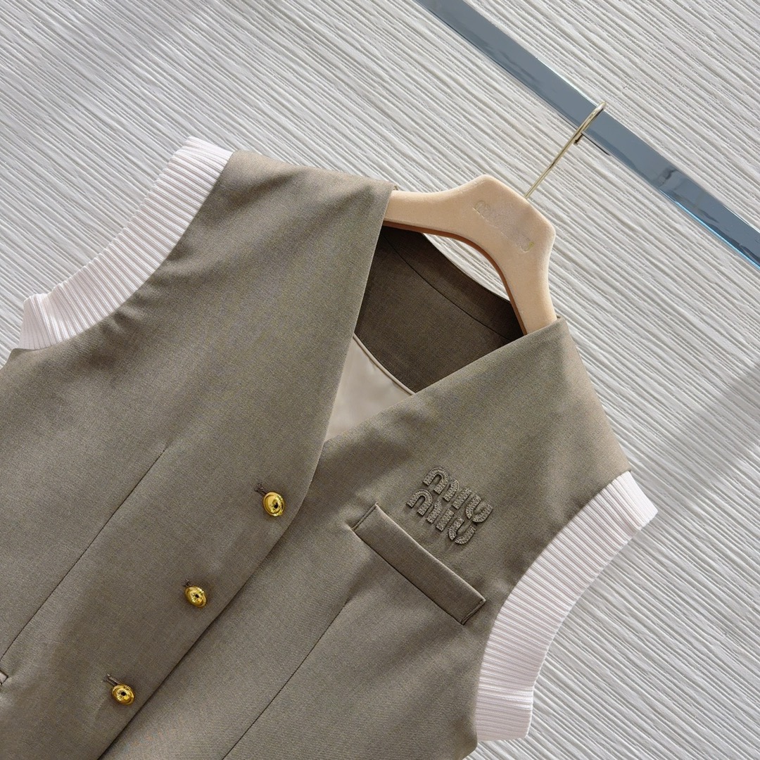 86740d0cbdac320351ddca6cd7ded2b6_1722510441_2805.jpg 86740d0cbdac320351ddca6cd7ded2b6_1722510441_2805.jpg