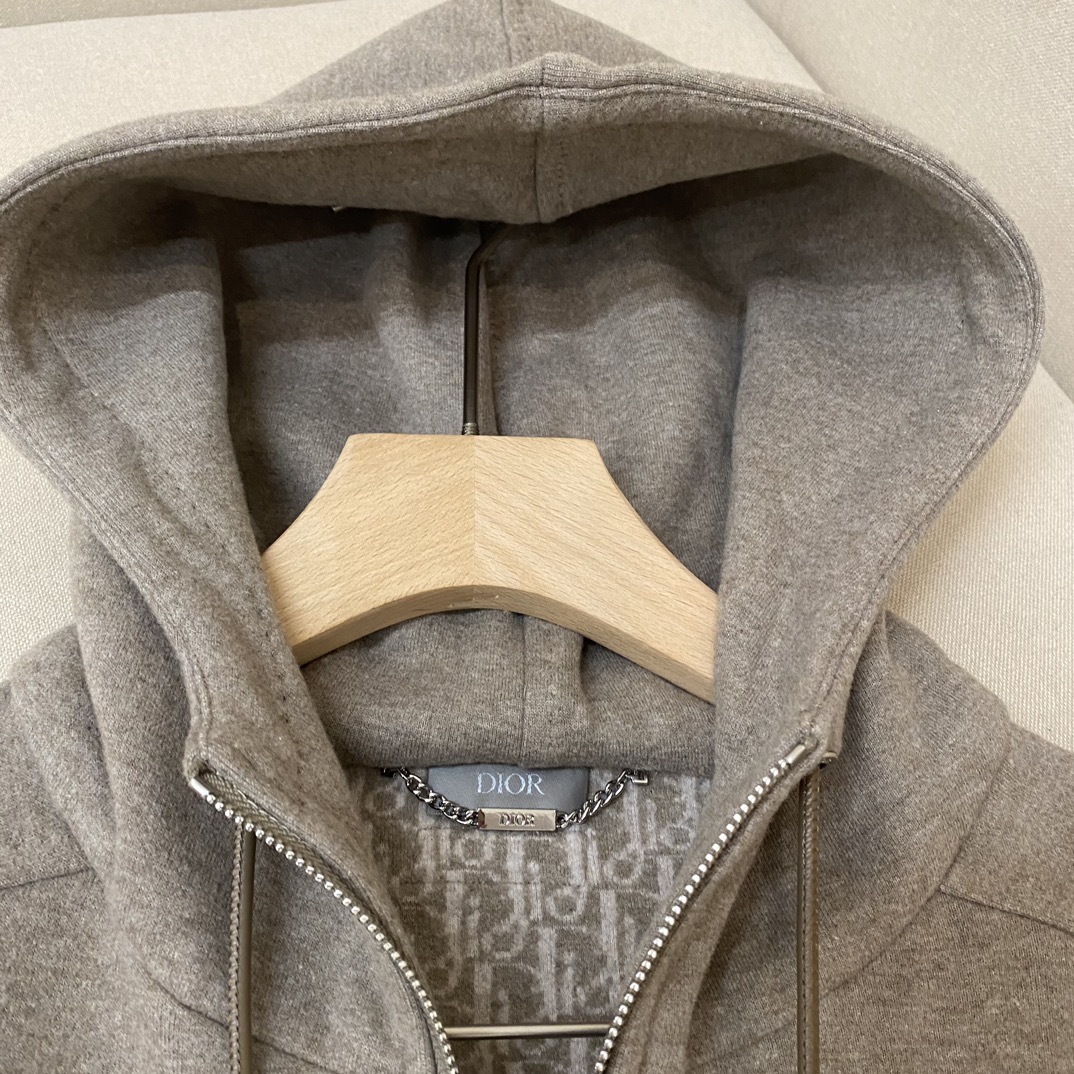 b91c9c5ae4d4184dc4823ad413cad787_1723807661_7768.jpg b91c9c5ae4d4184dc4823ad413cad787_1723807661_7768.jpg