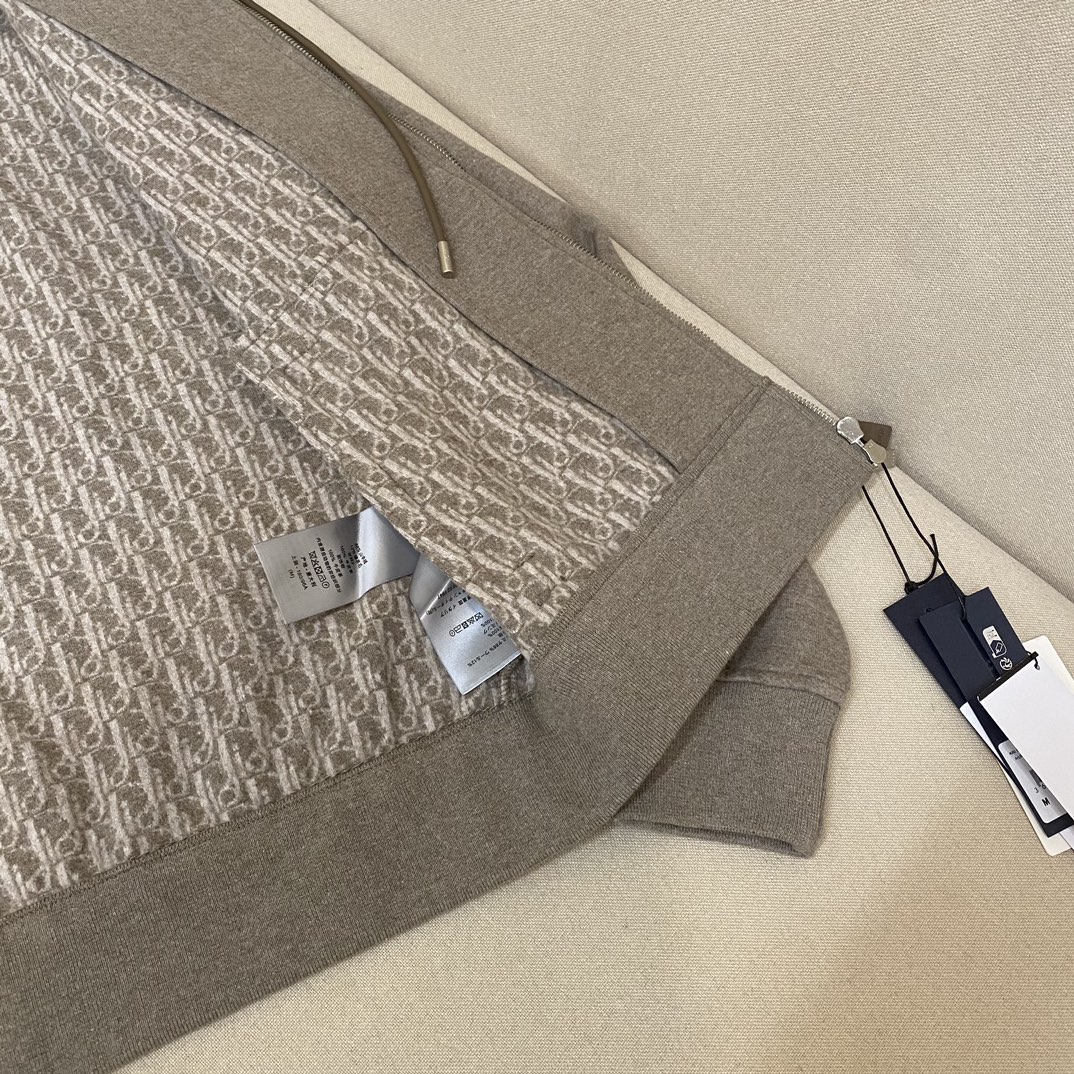 b91c9c5ae4d4184dc4823ad413cad787_1723807663_2593.jpg b91c9c5ae4d4184dc4823ad413cad787_1723807663_2593.jpg