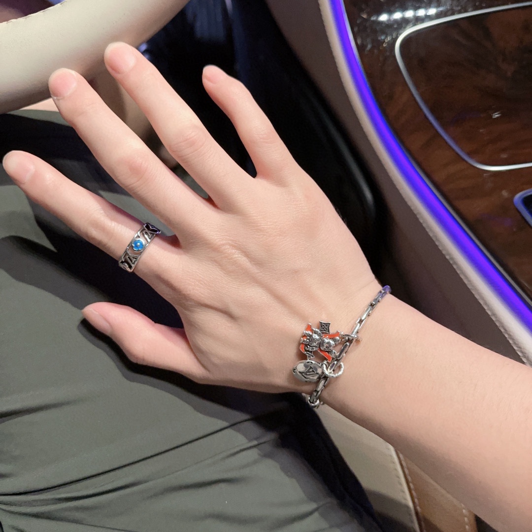 b91c9c5ae4d4184dc4823ad413cad787_1723808858_3889.jpg b91c9c5ae4d4184dc4823ad413cad787_1723808858_3889_1723808925.jpg