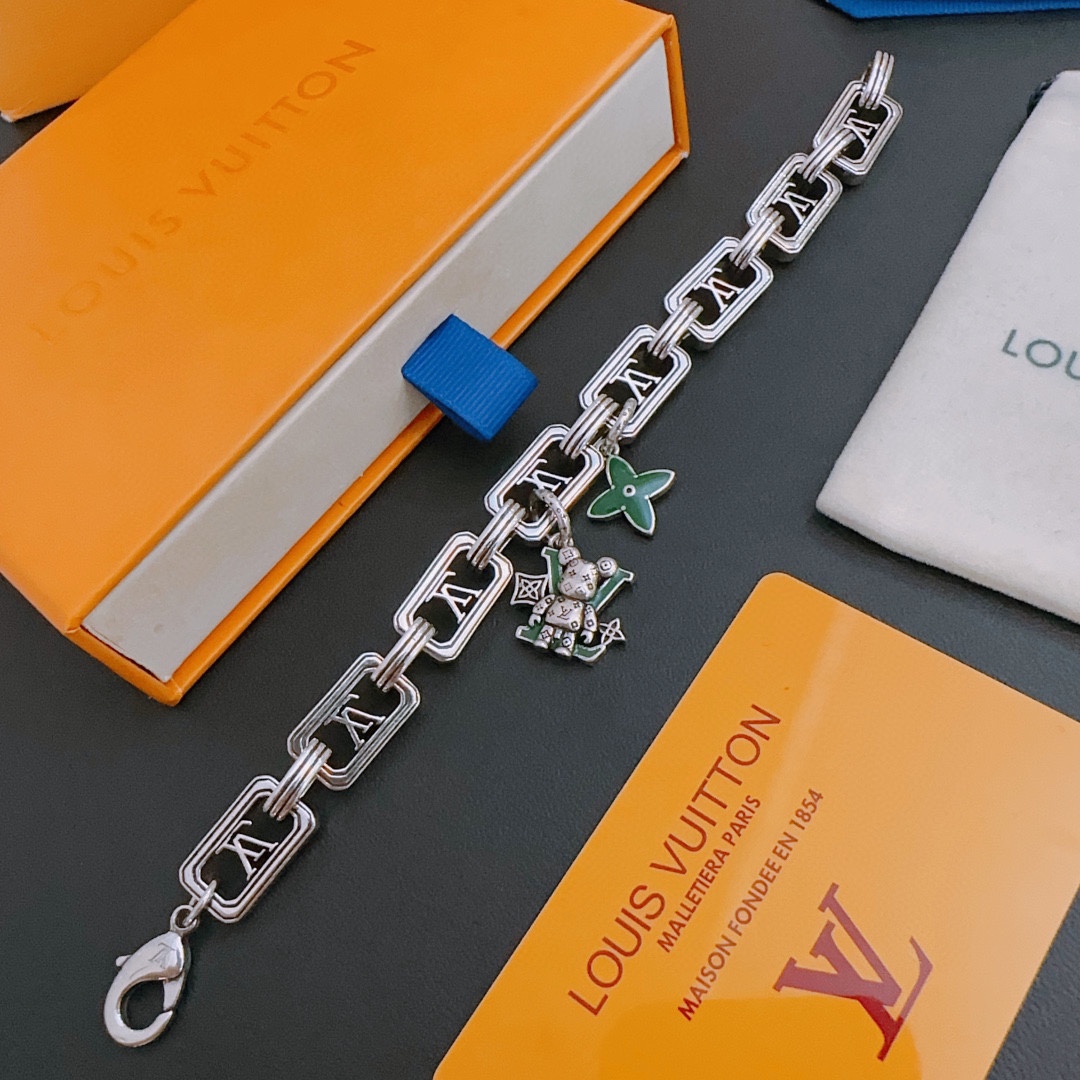 b91c9c5ae4d4184dc4823ad413cad787_1723808991_9655.jpg b91c9c5ae4d4184dc4823ad413cad787_1723808991_9655_1723809062.jpg