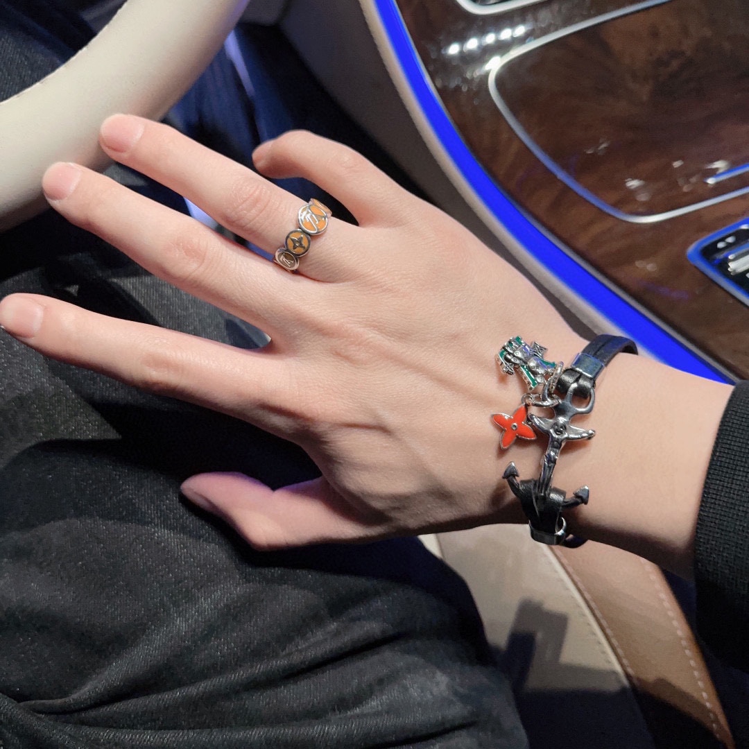 b91c9c5ae4d4184dc4823ad413cad787_1723809425_7632.jpg b91c9c5ae4d4184dc4823ad413cad787_1723809425_7632.jpg