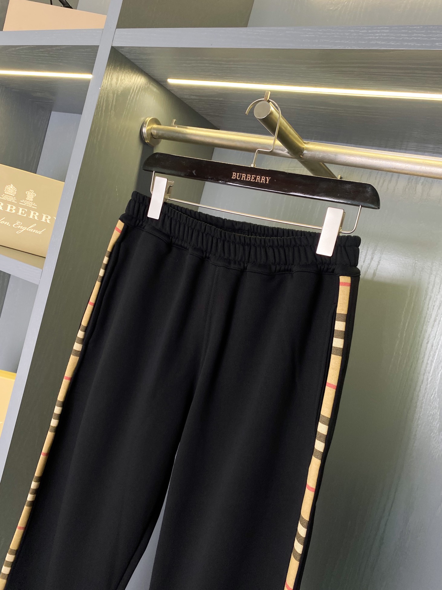 b729de25edc0d0bed27d57ebcf7cbad4_1726061263_0882.jpg b729de25edc0d0bed27d57ebcf7cbad4_1726061263_0882.jpg