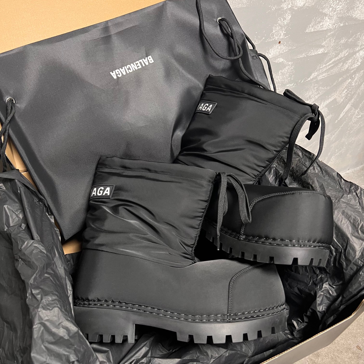 c82134a7f3377601857fdfd4bbac370a_1727102921_089.jpg c82134a7f3377601857fdfd4bbac370a_1727102921_089.jpg