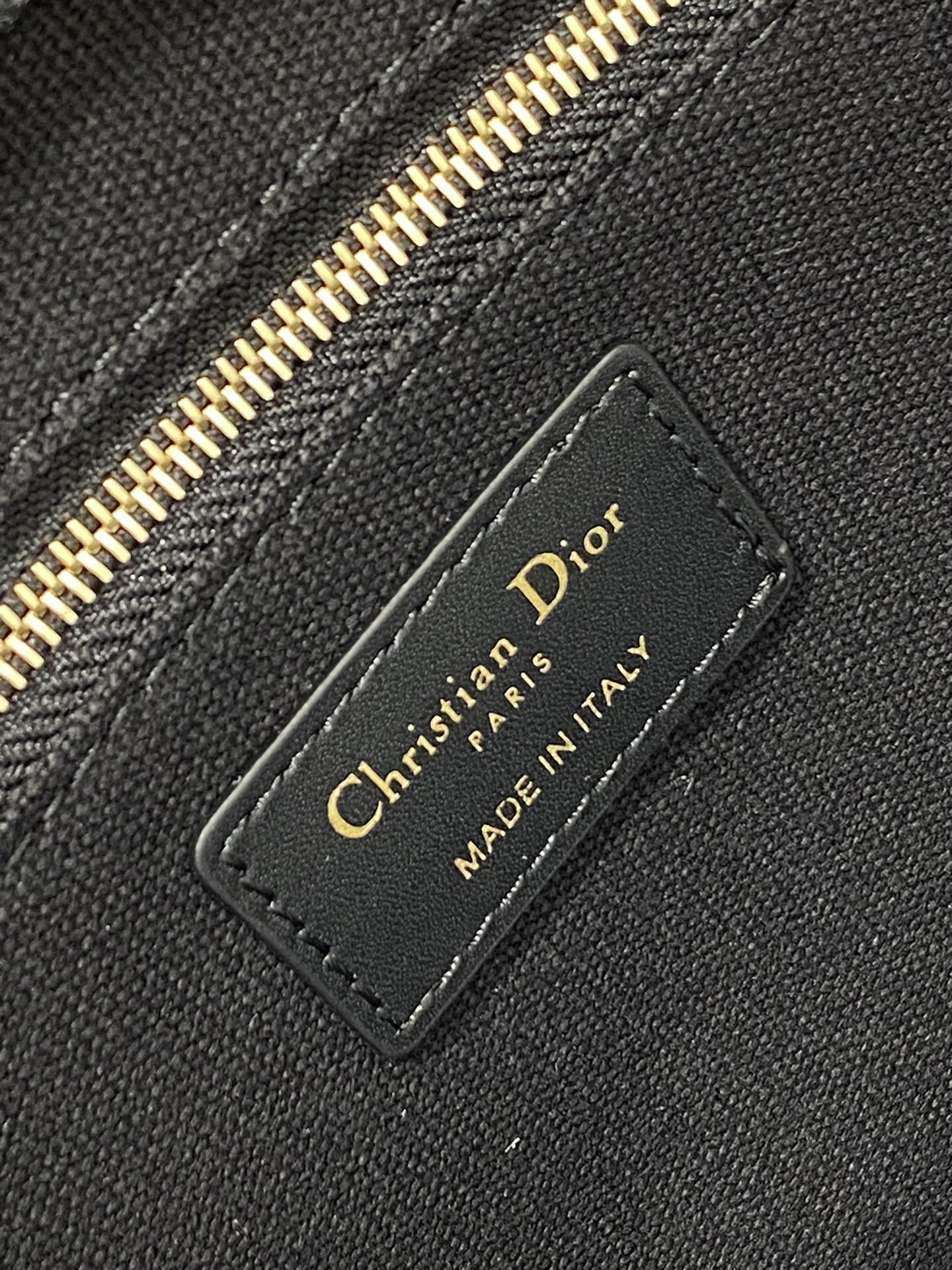 32cdfa13fe538a247d53b8501affb63f_1729068727_5206.jpg 32cdfa13fe538a247d53b8501affb63f_1729068727_5206_1729068848.jpg