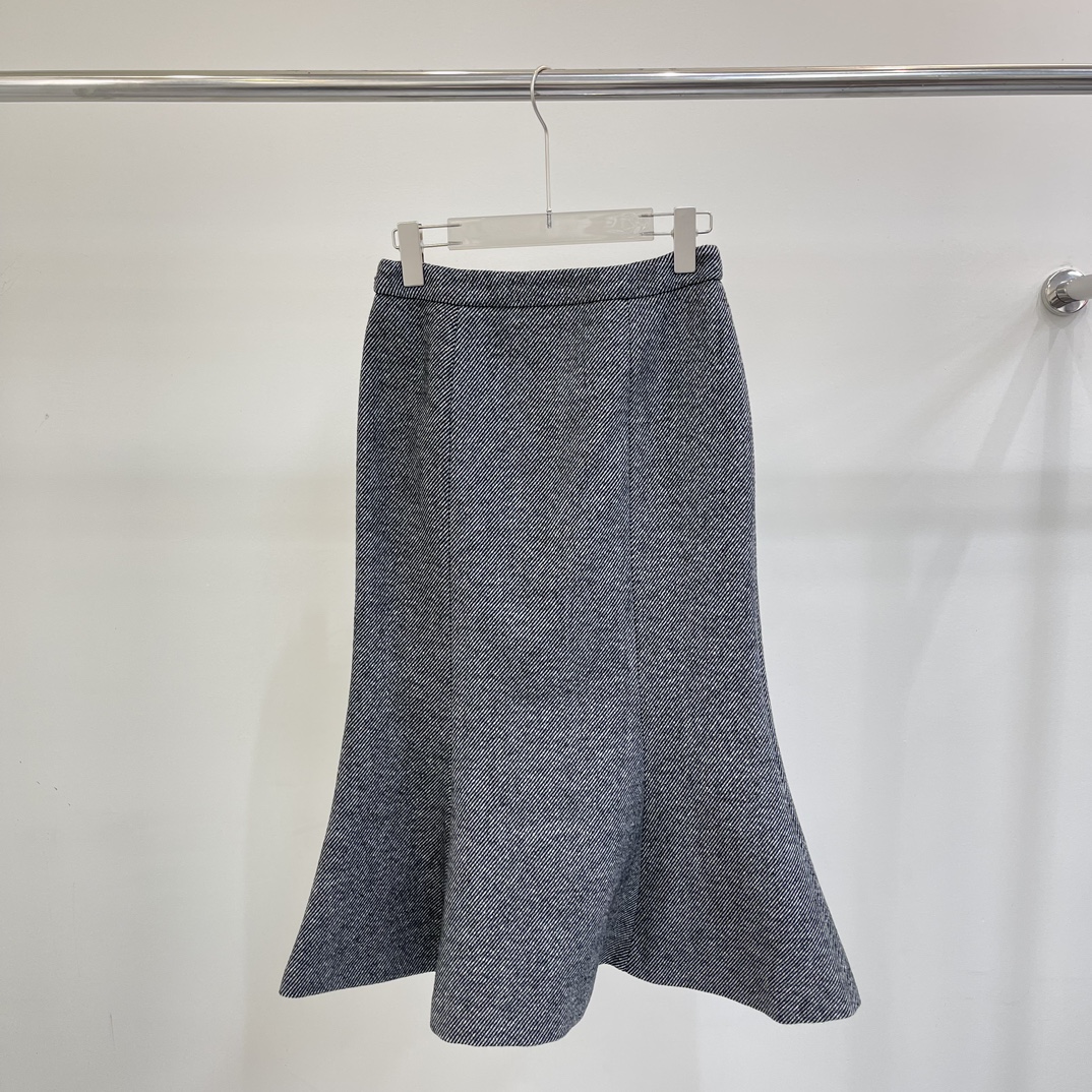 4f9f02a8f6d8fbd5fb6f768bfbee9756_1730096438_0397.jpg 4f9f02a8f6d8fbd5fb6f768bfbee9756_1730096438_0397.jpg