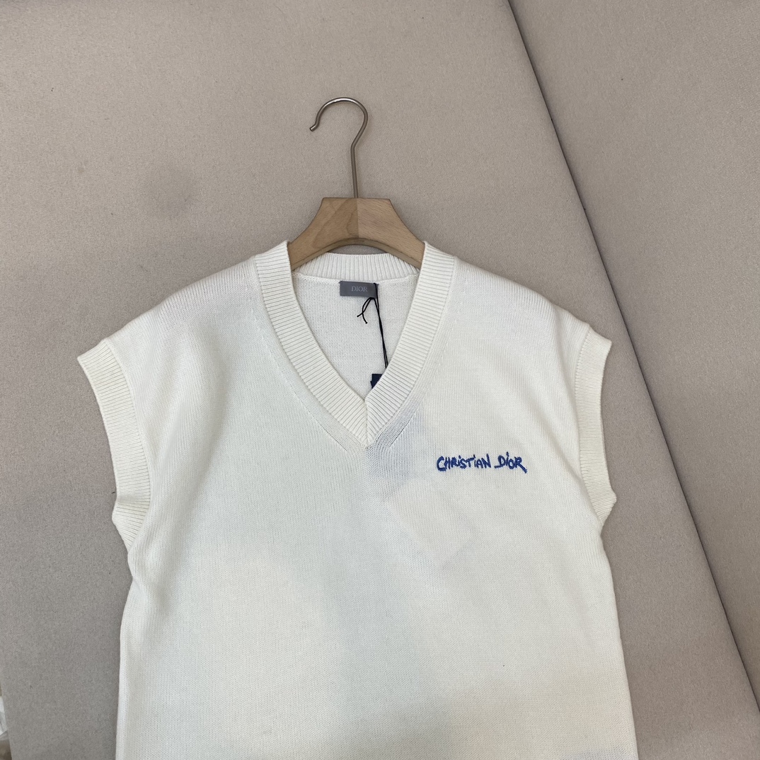 7d0ad8fa63170f337ce2f80fcc0ad23b_1727785320_4085.jpg 7d0ad8fa63170f337ce2f80fcc0ad23b_1727785320_4085.jpg