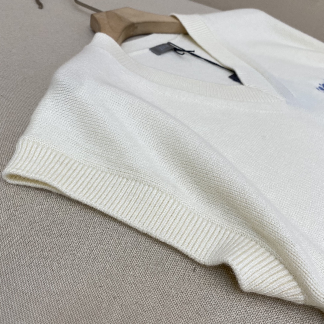 7d0ad8fa63170f337ce2f80fcc0ad23b_1727785321_2391.jpg 7d0ad8fa63170f337ce2f80fcc0ad23b_1727785321_2391.jpg