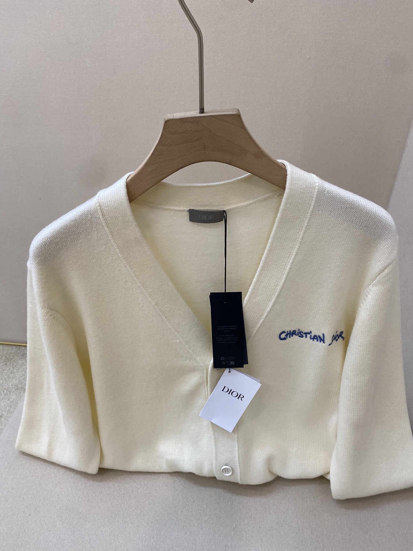 7d0ad8fa63170f337ce2f80fcc0ad23b_1727785686_9135.jpg 7d0ad8fa63170f337ce2f80fcc0ad23b_1727785686_9135.jpg