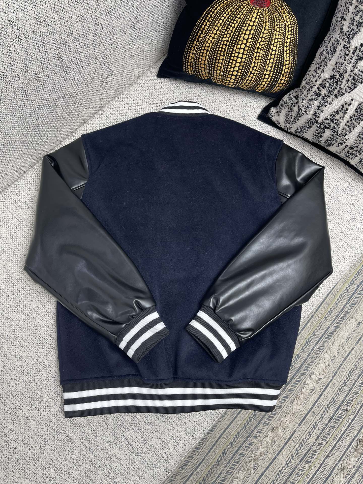 92315b72c31972398d1982f82624ccbd_1730279179_3941.jpg 92315b72c31972398d1982f82624ccbd_1730279179_3941.jpg