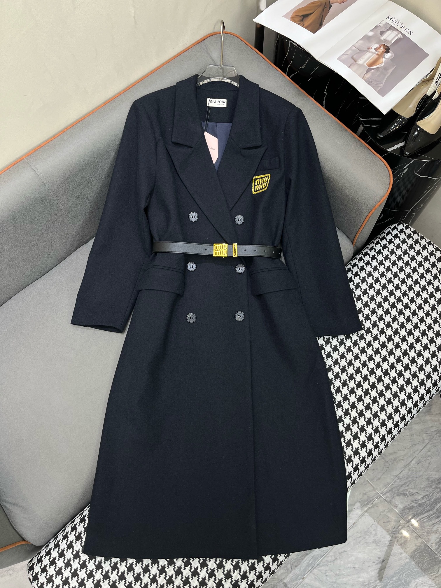 c0abce6985e8bab4a5c4a1426015d557_1729667672_898.jpg c0abce6985e8bab4a5c4a1426015d557_1729667672_898.jpg