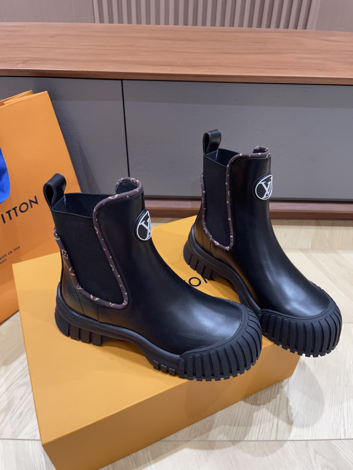 c0abce6985e8bab4a5c4a1426015d557_1729672180_3272.jpg c0abce6985e8bab4a5c4a1426015d557_1729672180_3272_1729672280.jpg