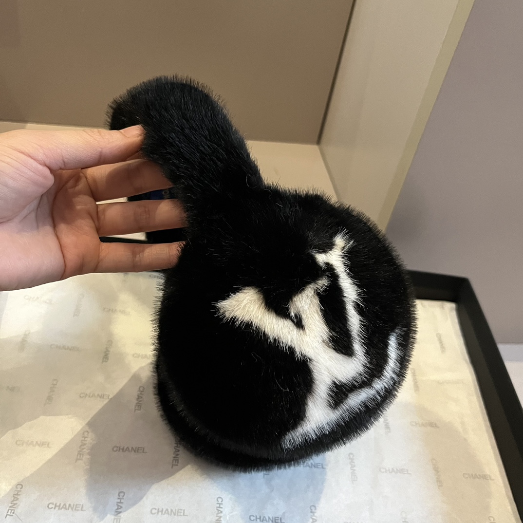 c0abce6985e8bab4a5c4a1426015d557_1729680492_578.jpg c0abce6985e8bab4a5c4a1426015d557_1729680492_578.jpg