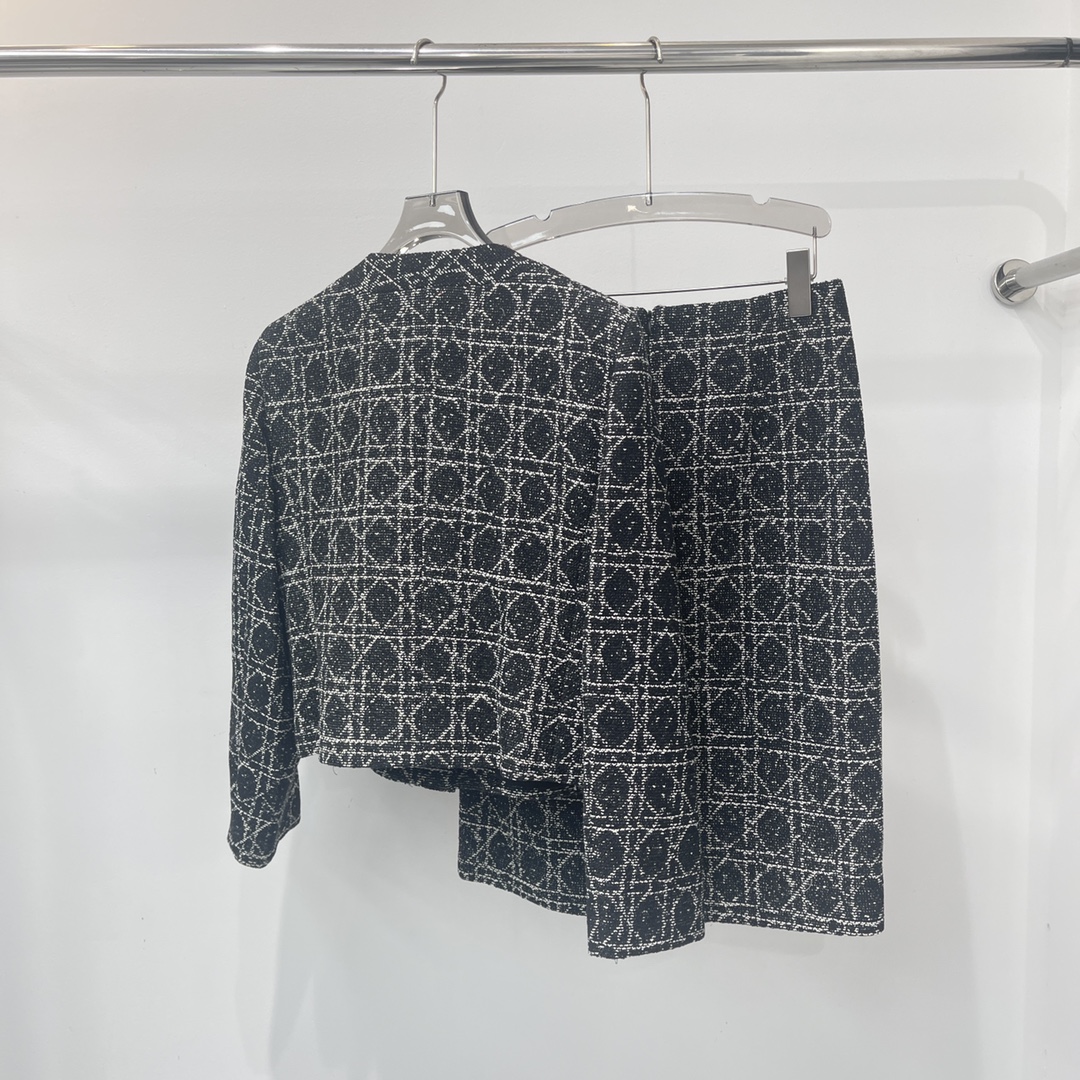 b2d7d05d6662e8abf06659bb31aac9c2_1732546386_2418.jpg b2d7d05d6662e8abf06659bb31aac9c2_1732546386_2418.jpg