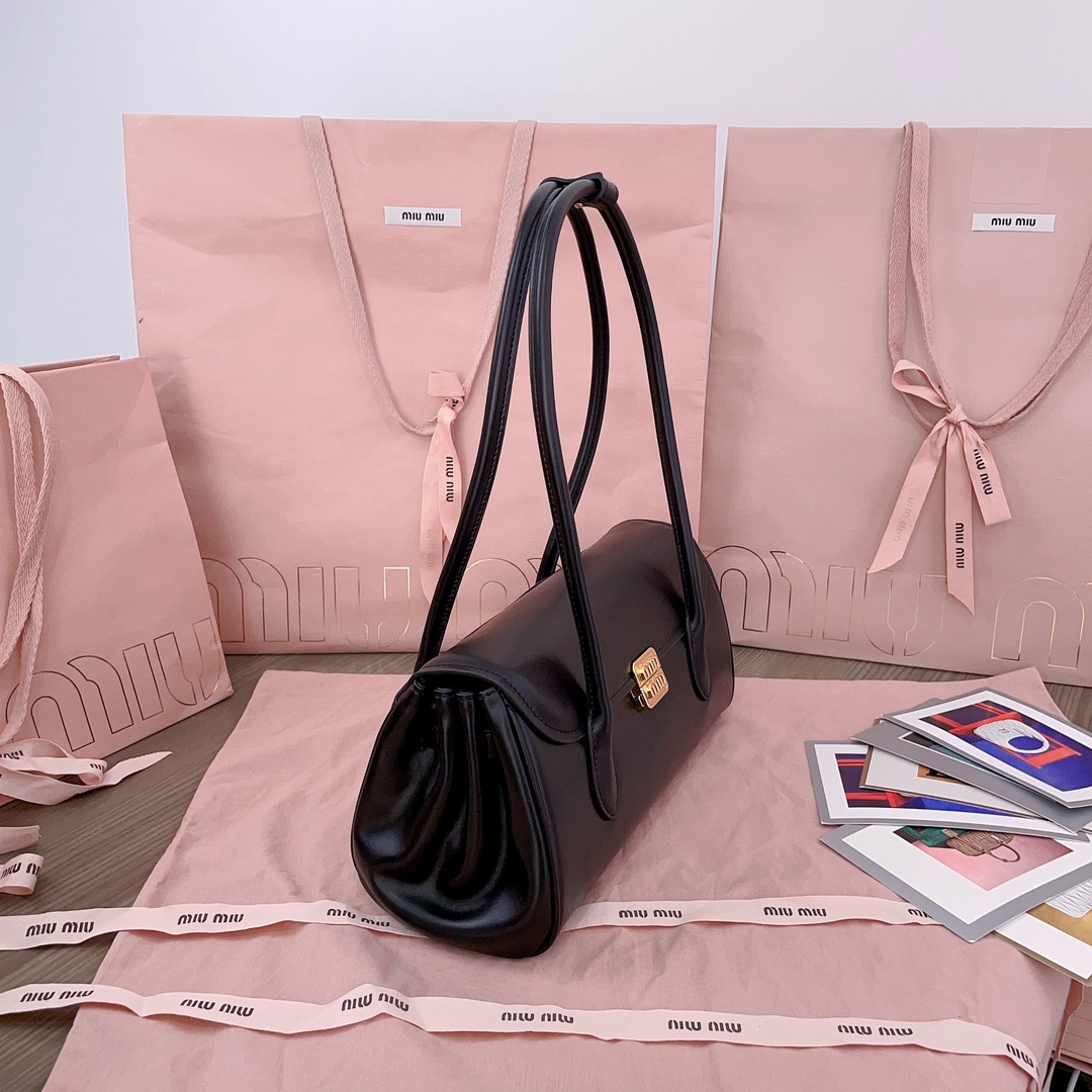 b7dac5b17d5cffd1d2d10887b7d94f31_1731064080_56.jpg b7dac5b17d5cffd1d2d10887b7d94f31_1731064080_56_1731064094.jpg