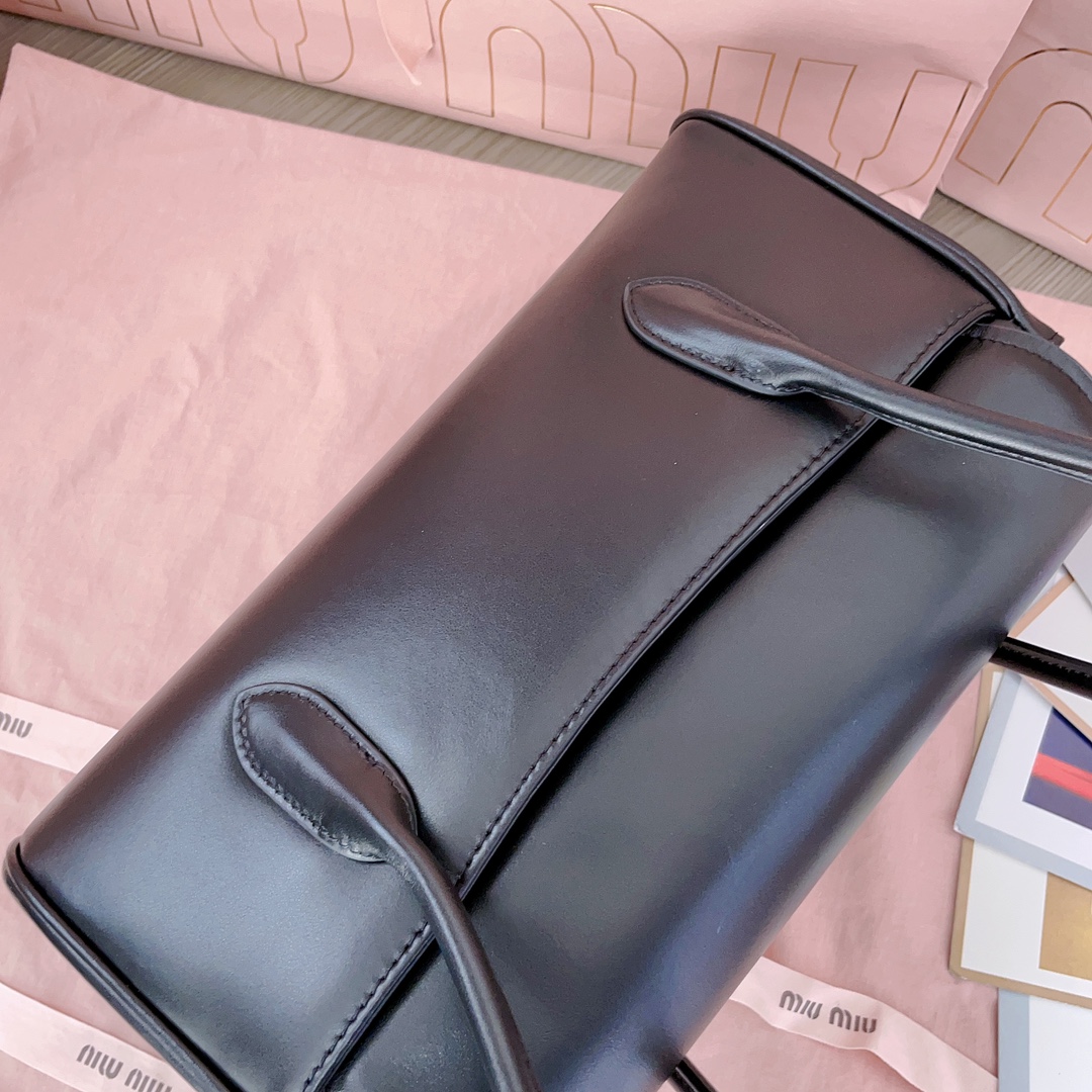 b7dac5b17d5cffd1d2d10887b7d94f31_1731064081_9757.jpg b7dac5b17d5cffd1d2d10887b7d94f31_1731064081_9757_1731064094.jpg