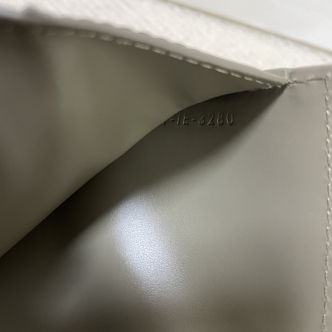 b865bf5e7d20bfccf1b0dce122c4c1fe_1732699950_3389.jpg b865bf5e7d20bfccf1b0dce122c4c1fe_1732699950_3389_1732699969.jpg