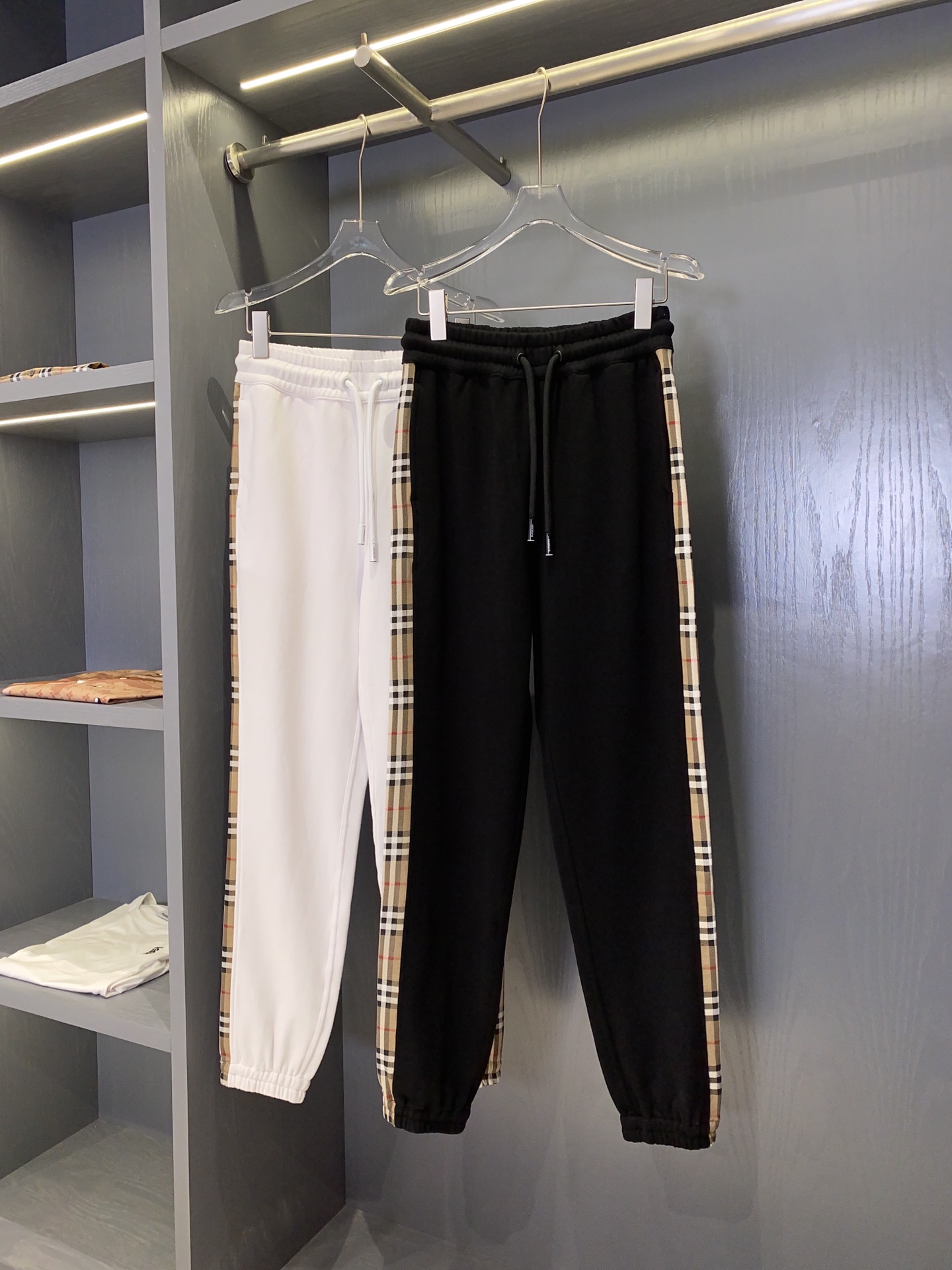 c00e729a3f5614054aef5d2b35466dda_1730979150_0405.jpg c00e729a3f5614054aef5d2b35466dda_1730979150_0405.jpg