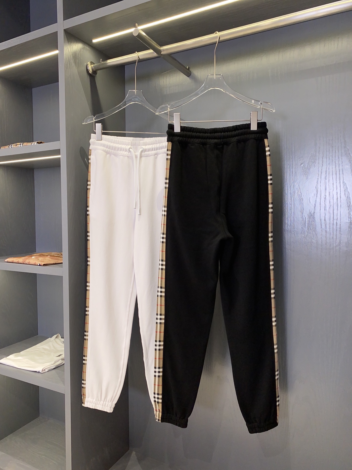 c00e729a3f5614054aef5d2b35466dda_1730979150_3155.jpg c00e729a3f5614054aef5d2b35466dda_1730979150_3155.jpg