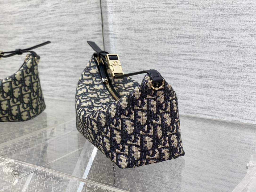 d8749f2f38882cb9a9378b008ca3e6ca_1731506238_7477.jpg d8749f2f38882cb9a9378b008ca3e6ca_1731506238_7477.jpg