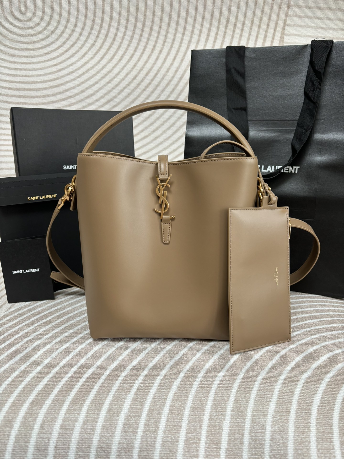 f2d4e0a7b3d9c0e3dde75840dfad0a64_1731334618_2578.jpg f2d4e0a7b3d9c0e3dde75840dfad0a64_1731334618_2578_1731334648.jpg