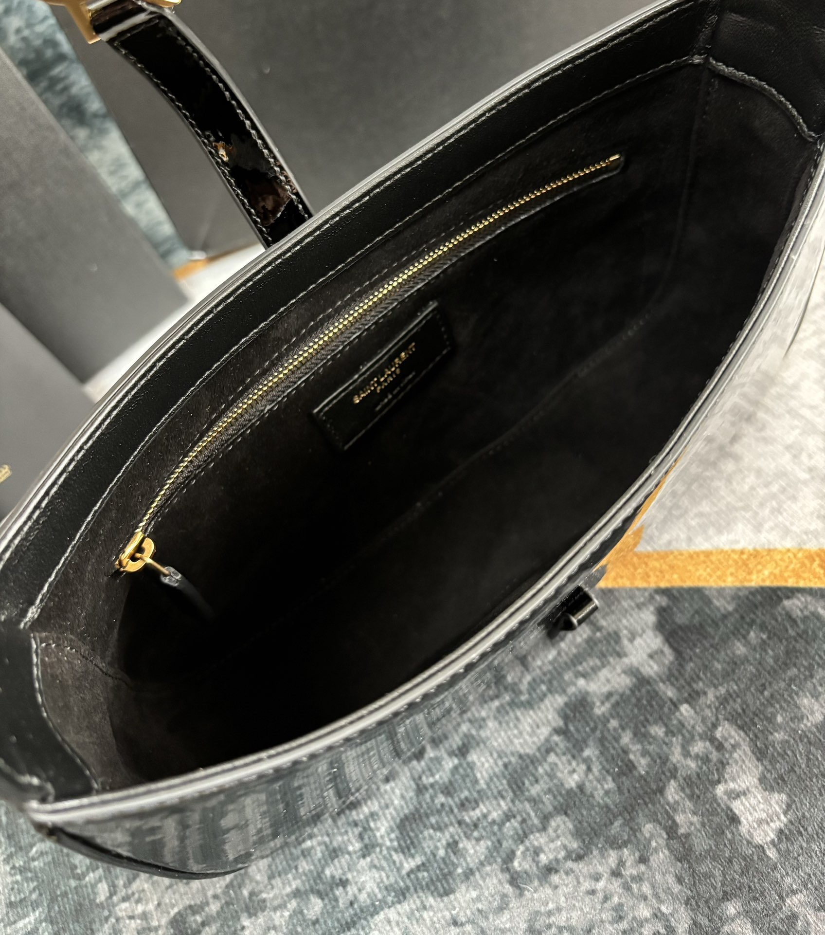 73aae8fc110a59a71e77d07590312fd7_1733488786_6315.jpg 73aae8fc110a59a71e77d07590312fd7_1733488786_6315.jpg