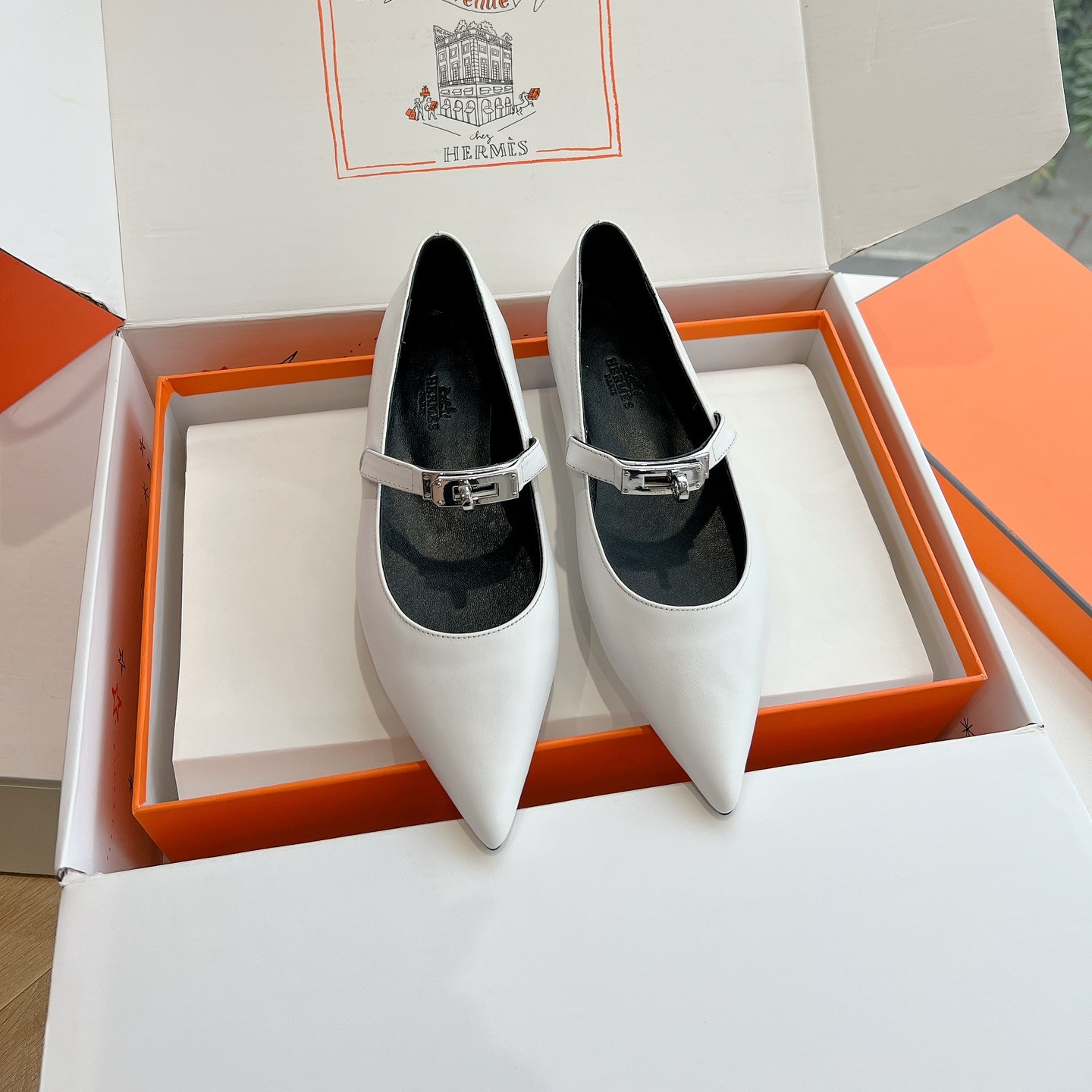 에르메스 로퍼 여성