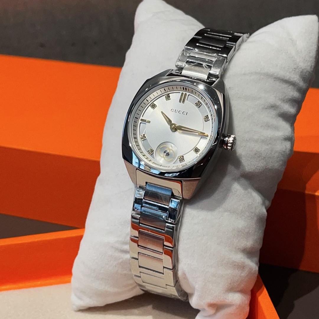 구찌 메탈시계 여성