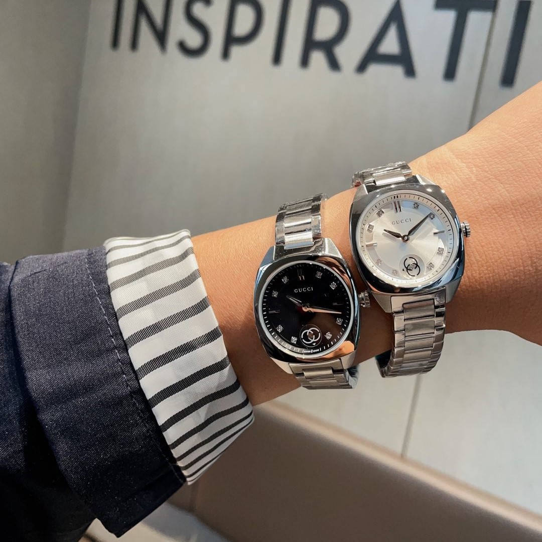 구찌 메탈시계 여성