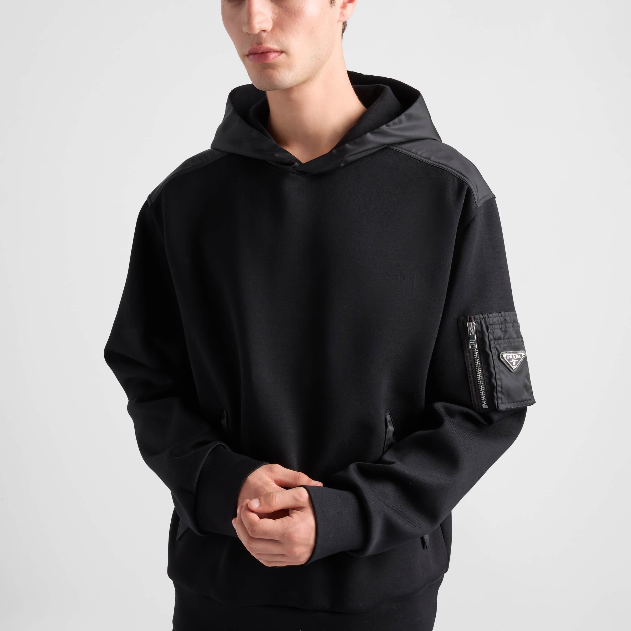 프라다 후드 티셔츠 남성