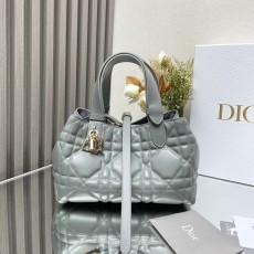 디올 토트백 뚜주흐백 스몰