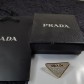 프라다 브로치 2가지 색상