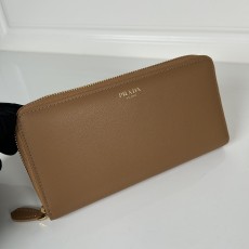 프라다 장지갑
