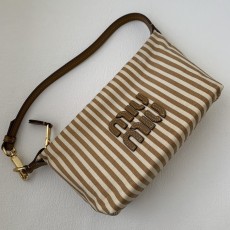 미우미우 숄더백 리미티트 체크 호보 (고급)