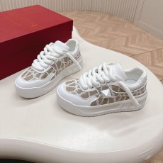 발렌티노 스니커즈 여성