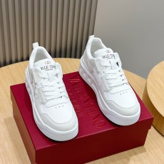 발렌티노 스니커즈 남녀공용