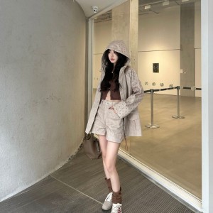 루이비통 바람막이 자켓 여성