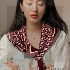디올 스카프